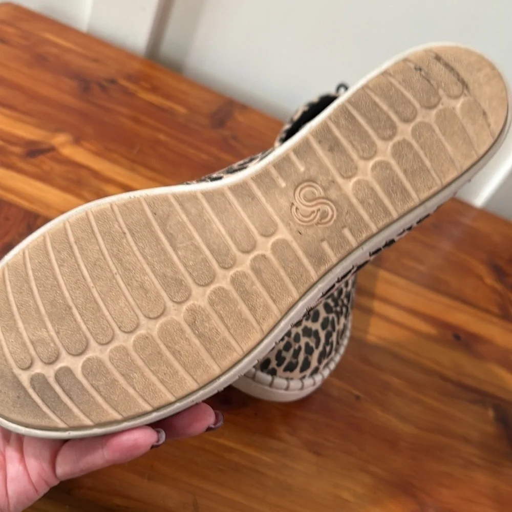 Cloudsteppers by Clarks Step Glow Jade Leopard Slip On Shoes